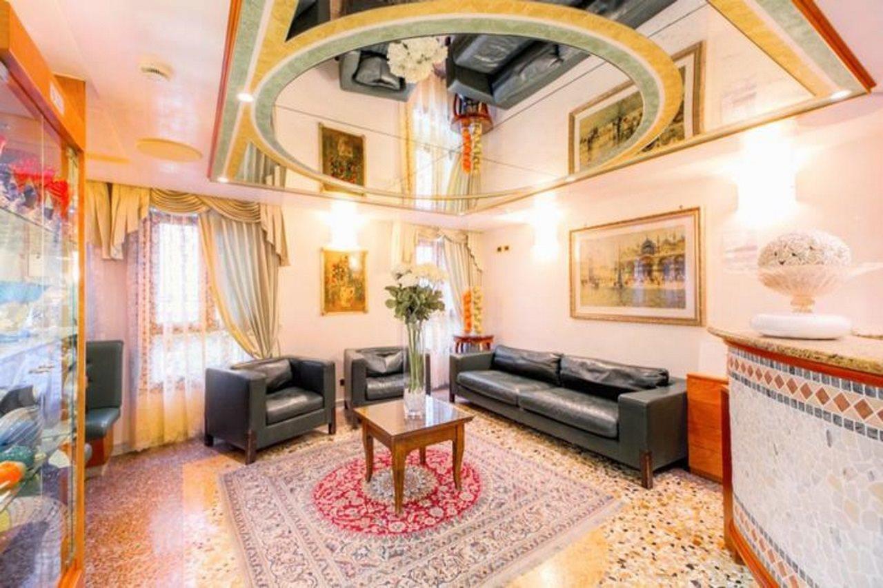 Antica Casa Carettoni Hotel เวนิส ภายนอก รูปภาพ